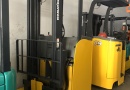 Xe nâng điện 1,5 tấn đứng lái Komatsu cũ chính hãng 
